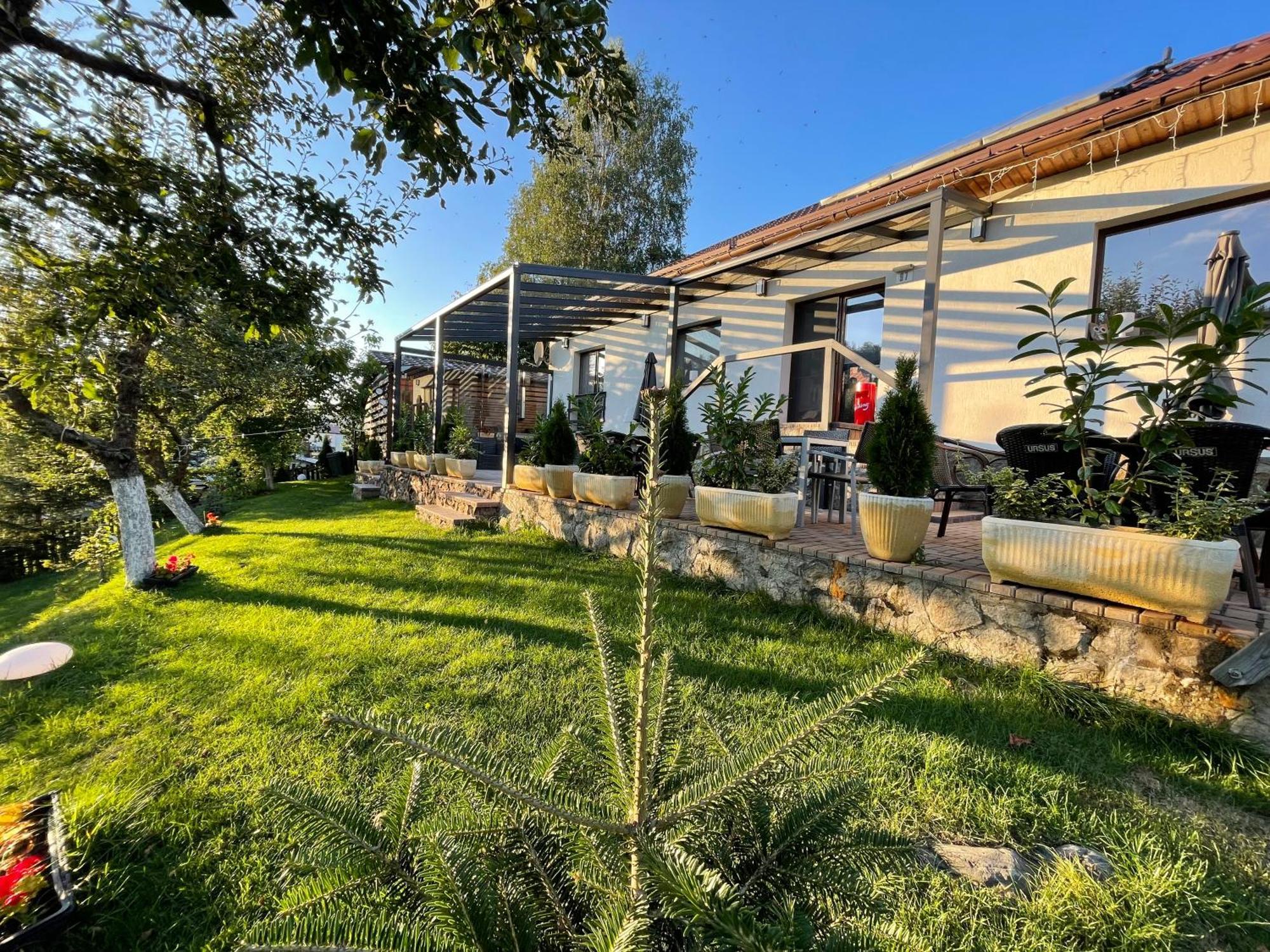 Cazare Colibita Casa Lipan Exterior photo